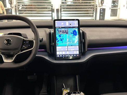 New 2026 Volvo EX30 Plus w/ Climate Package image 11