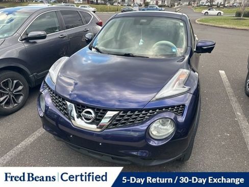 Used 2015 Nissan Juke SV w/ Technology Package image 1