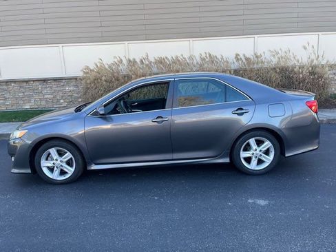 Used 2013 Toyota Camry SE image 13