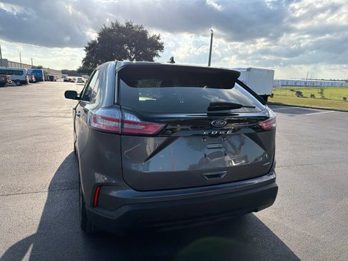 Used 2024 Ford Edge SE AWD/4WD image 9