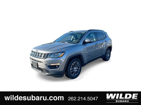 Used 2018 Jeep Compass Latitude w/ Popular Equipment Group image 1