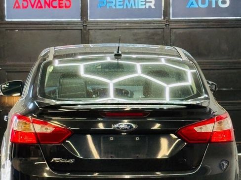 Used 2014 Ford Focus SE w/ Equipment Group 201A image 13