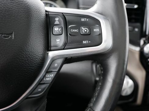 Used 2019 RAM 1500 Laramie AWD/4WD image 28