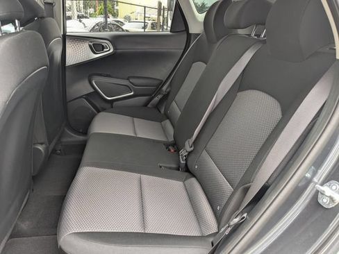 Certified 2025 Kia Soul LX w/ LX Technology Package FWD image 14