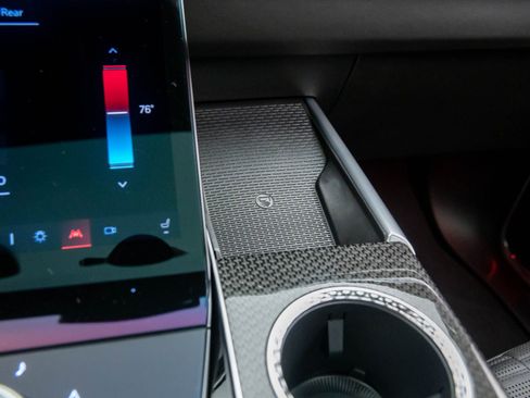 Certified 2025 Cadillac Escalade V w/ LPO, ONYX Package image 28