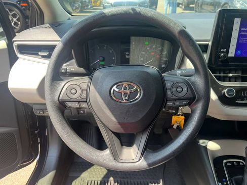 Used 2024 Toyota Corolla LE FWD image 21
