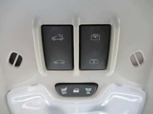 Used 2025 Buick Encore GX Sport Touring w/ Experience Buick Package FWD image 32