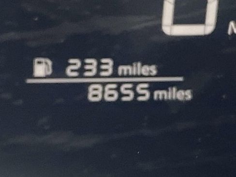 Used 2025 Nissan Kicks SV image 18