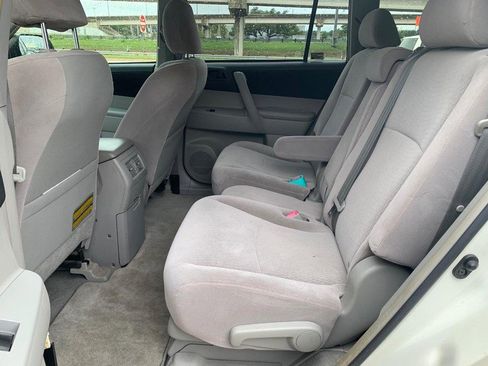 Used 2008 Toyota Highlander 2WD image 12