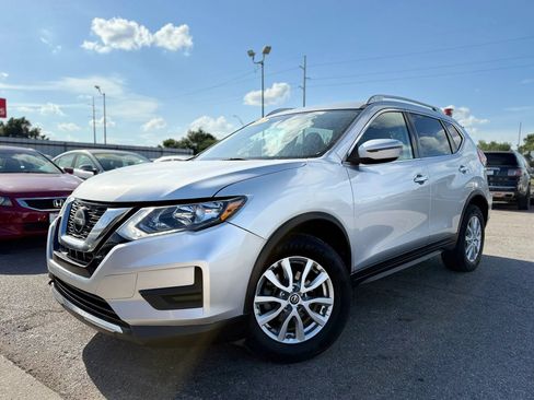 Used 2018 Nissan Rogue SV AWD/4WD image 12