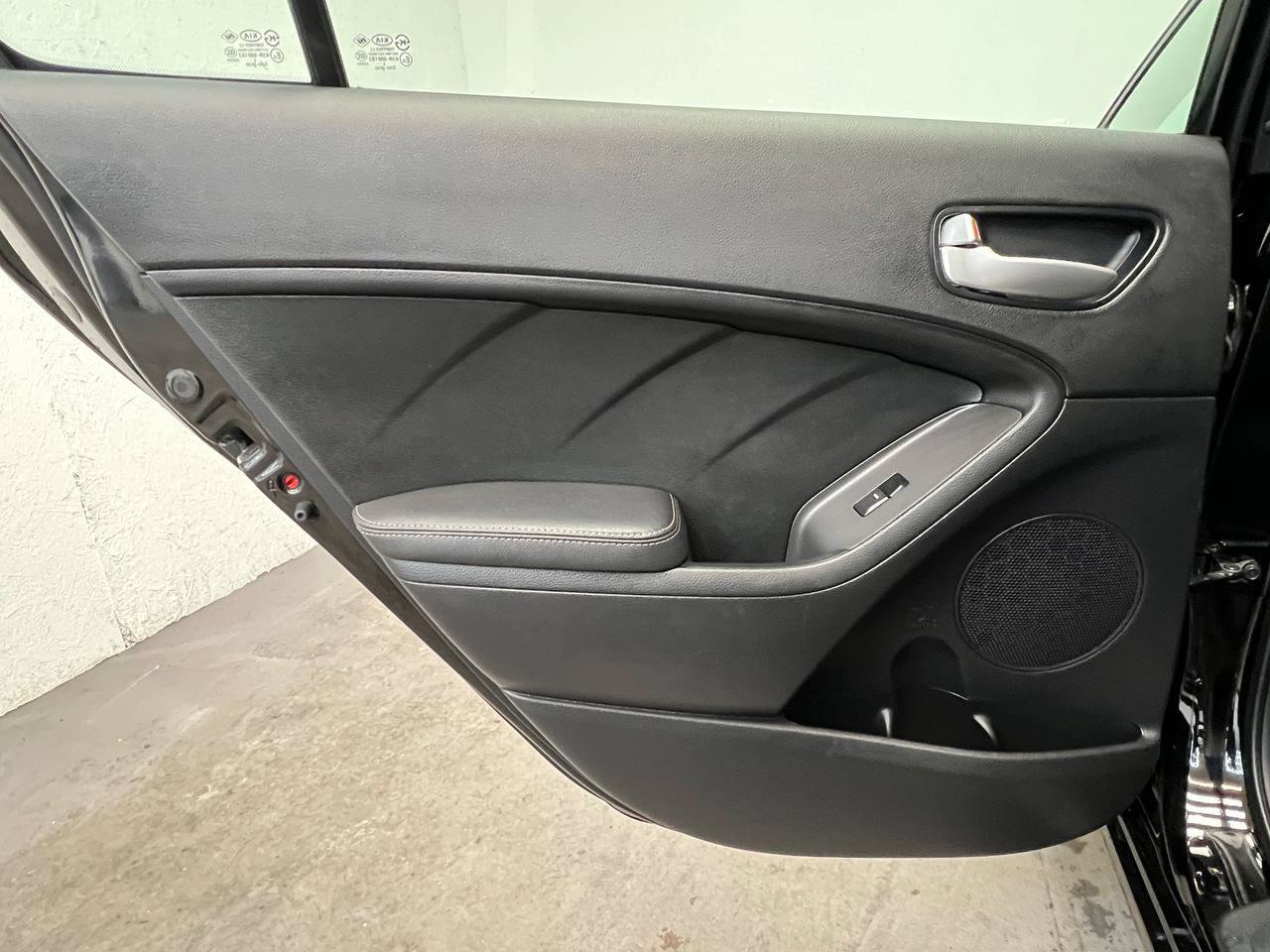 Used 2017 Kia Forte LX FWD image 9