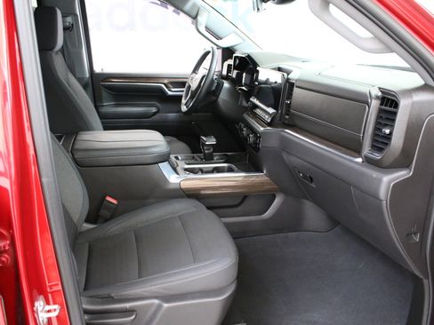 Used 2023 Chevrolet Silverado 1500 RST w/ Z71 Off-Road Package image 30