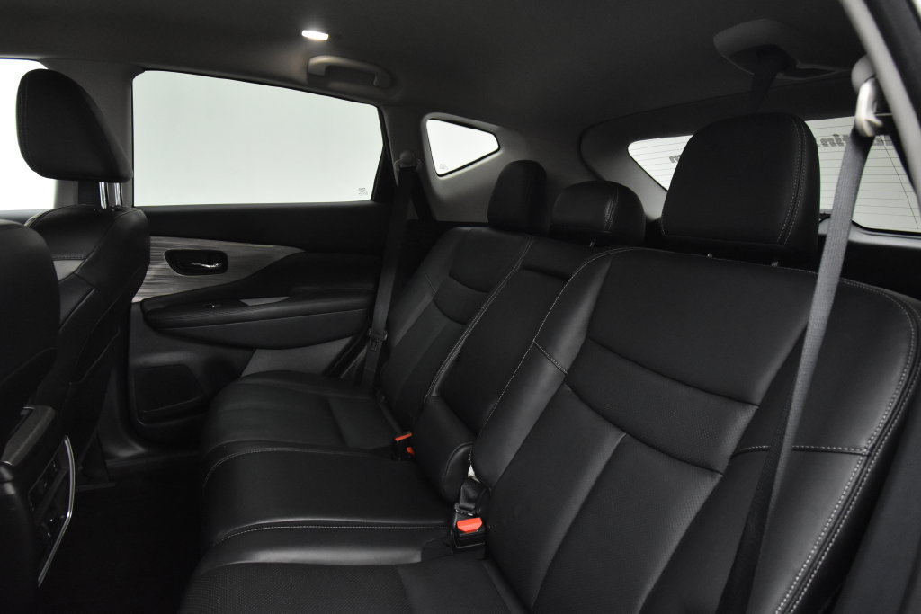 Used 2018 Nissan Murano SL FWD image 17