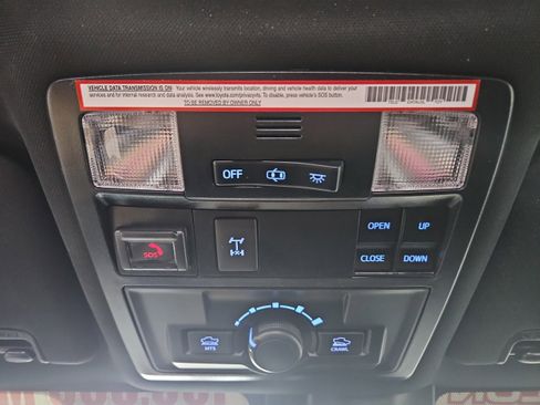 Used 2021 Toyota Tacoma TRD Off-Road w/ TRD Premium Off Road Package image 21