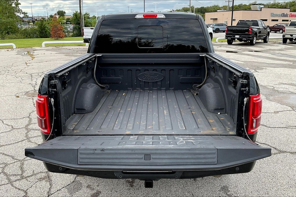 Used 2016 Ford F150 Platinum w/ Technology Package AWD/4WD image 25