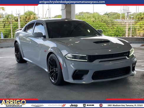 Used 2022 Dodge Charger Scat Pack RWD image 1