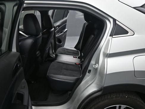 Used 2025 Mitsubishi Eclipse Cross SE AWD/4WD image 28