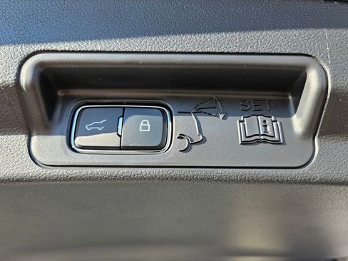 New 2026 Ford Explorer Active w/ Active Comfort Package RWD image 25