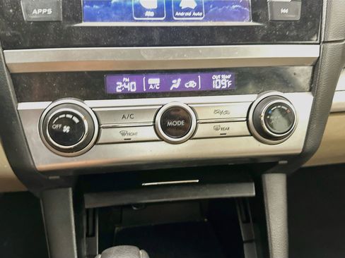 Used 2018 Subaru Outback 2.5i AWD/4WD image 22