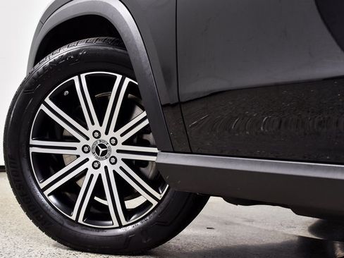 Certified 2025 Mercedes-Benz GLE 450e 4MATIC image 14