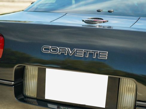 Used 1990 Chevrolet Corvette ZR-1 RWD image 73
