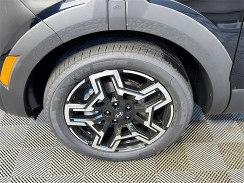 New 2025 Hyundai Santa Cruz Limited image 3