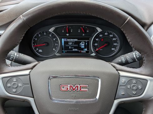 Used 2019 GMC Acadia SLT FWD image 22
