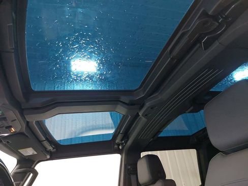 Used 2024 GMC Hummer EV 3X w/ Omega Edition image 30