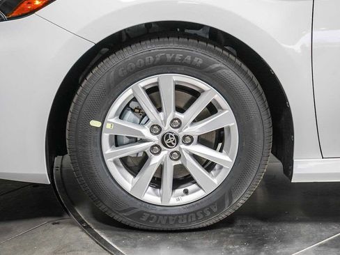 New 2026 Toyota Camry LE image 9