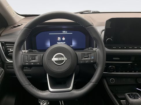 Used 2023 Nissan Rogue Platinum w/ Platinum Premium Package AWD/4WD image 12