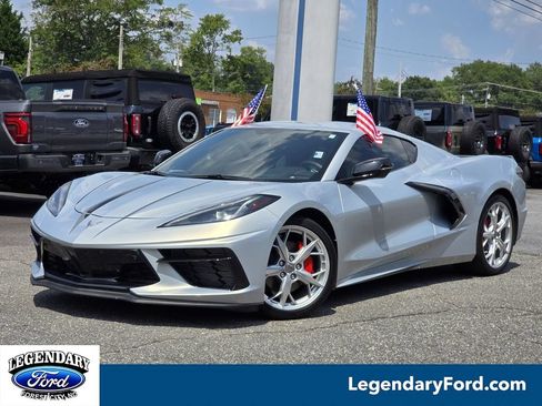 Used 2023 Chevrolet Corvette Stingray Preferred Cpe w/ Body-Color Dual Roof Package RWD image 1