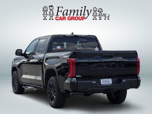 Used 2023 Toyota Tundra SR5 AWD/4WD image 3