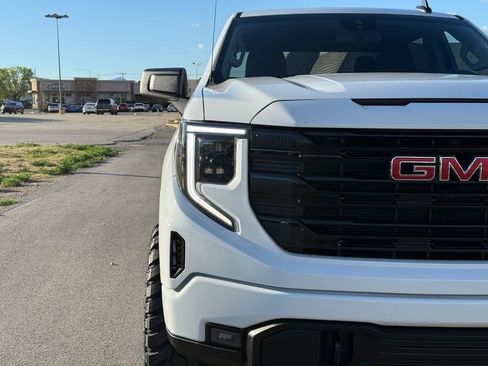 Used 2022 GMC Sierra 1500 Elevation image 6