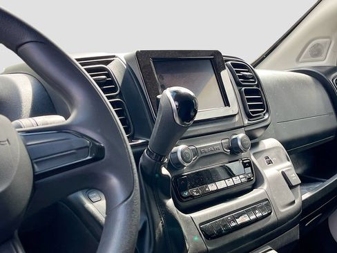 Used 2025 RAM ProMaster 2500 FWD image 9