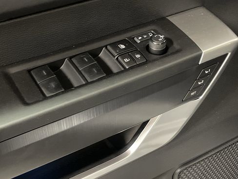 Used 2023 Toyota Tundra Platinum image 15