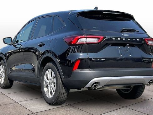 Used 2025 Ford Escape Active FWD image 2