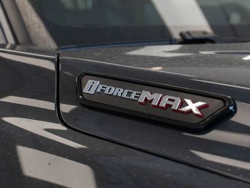 Used 2025 Toyota 4Runner TRD Off-Road Premium AWD/4WD image 9