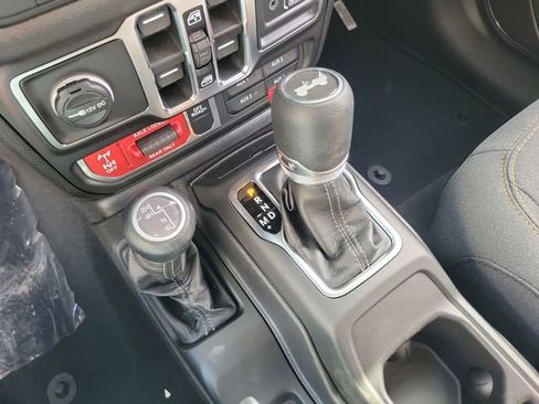 New 2026 Jeep Wrangler Willys AWD/4WD image 25