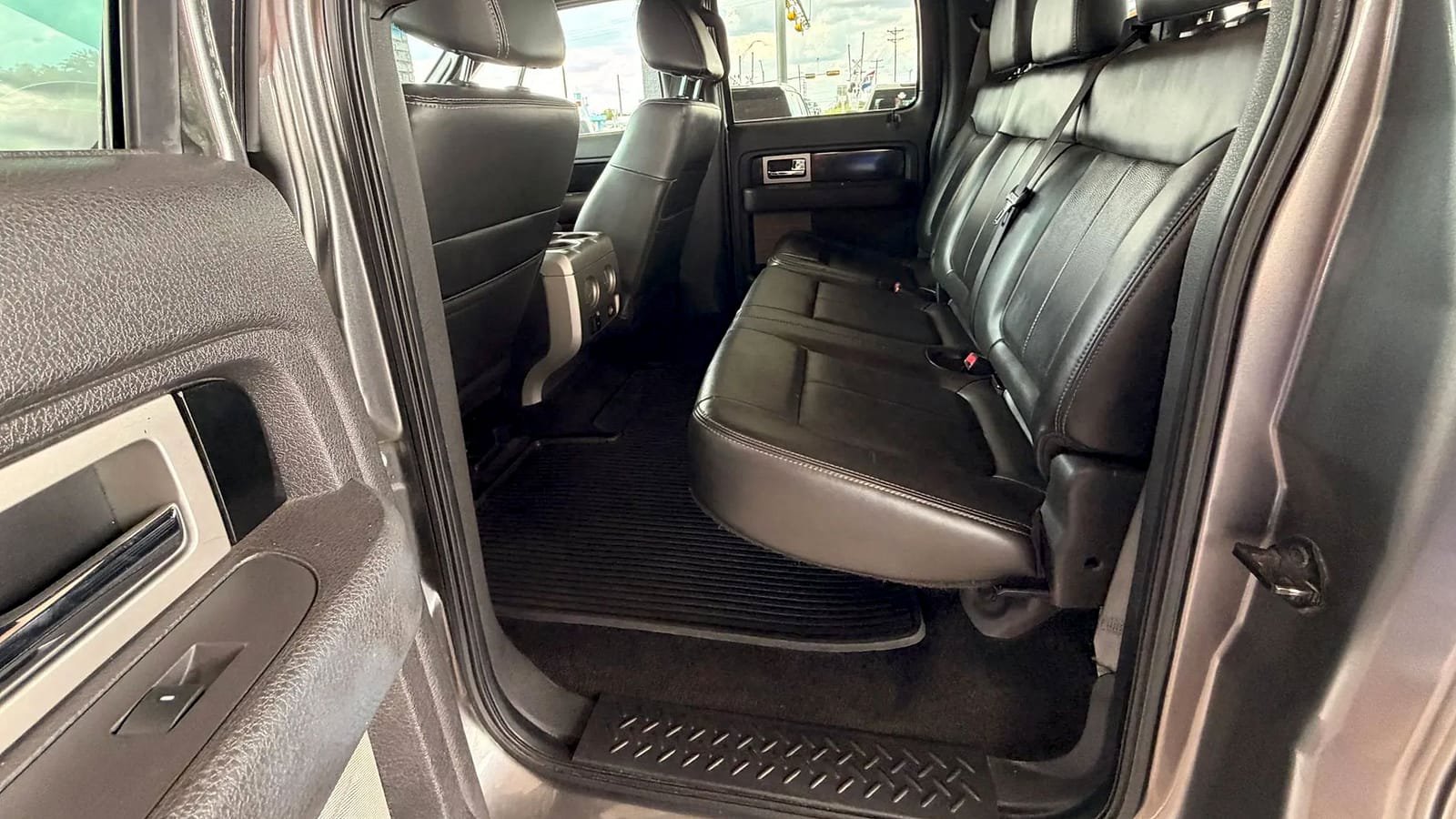 Used 2011 Ford F150 FX4 w/ FX Luxury Pkg AWD/4WD image 10