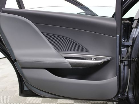 Used 2024 Lucid Air Touring image 28