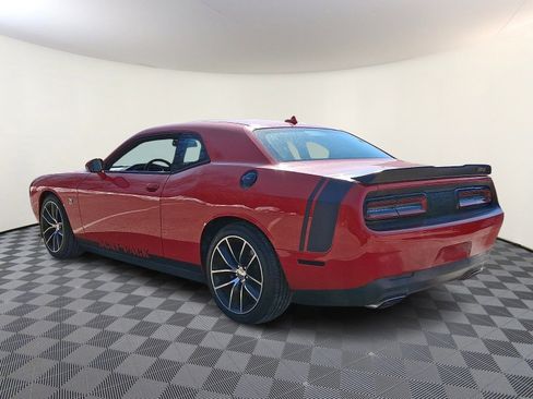 Used 2016 Dodge Challenger R/T Scat Pack w/ Leather Interior Group image 4