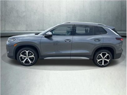 New 2026 Volkswagen Tiguan SE