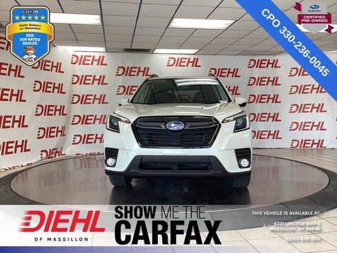 Used 2023 Subaru Forester Limited AWD/4WD image 2