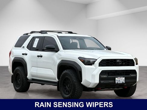 Used 2025 Toyota 4Runner TRD Off-Road AWD/4WD image 9
