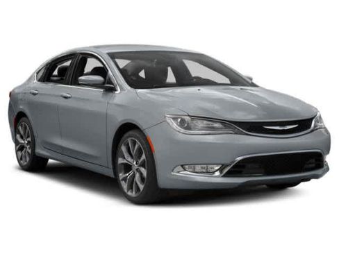 Used 2015 Chrysler 200 C FWD image 9