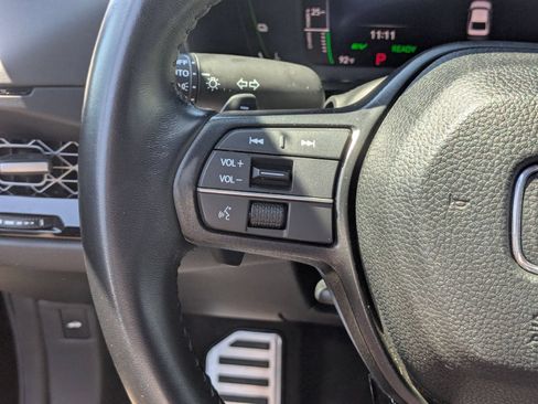 Used 2024 Honda Accord Sport image 15