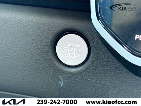 New 2026 Kia Carnival EX image 37