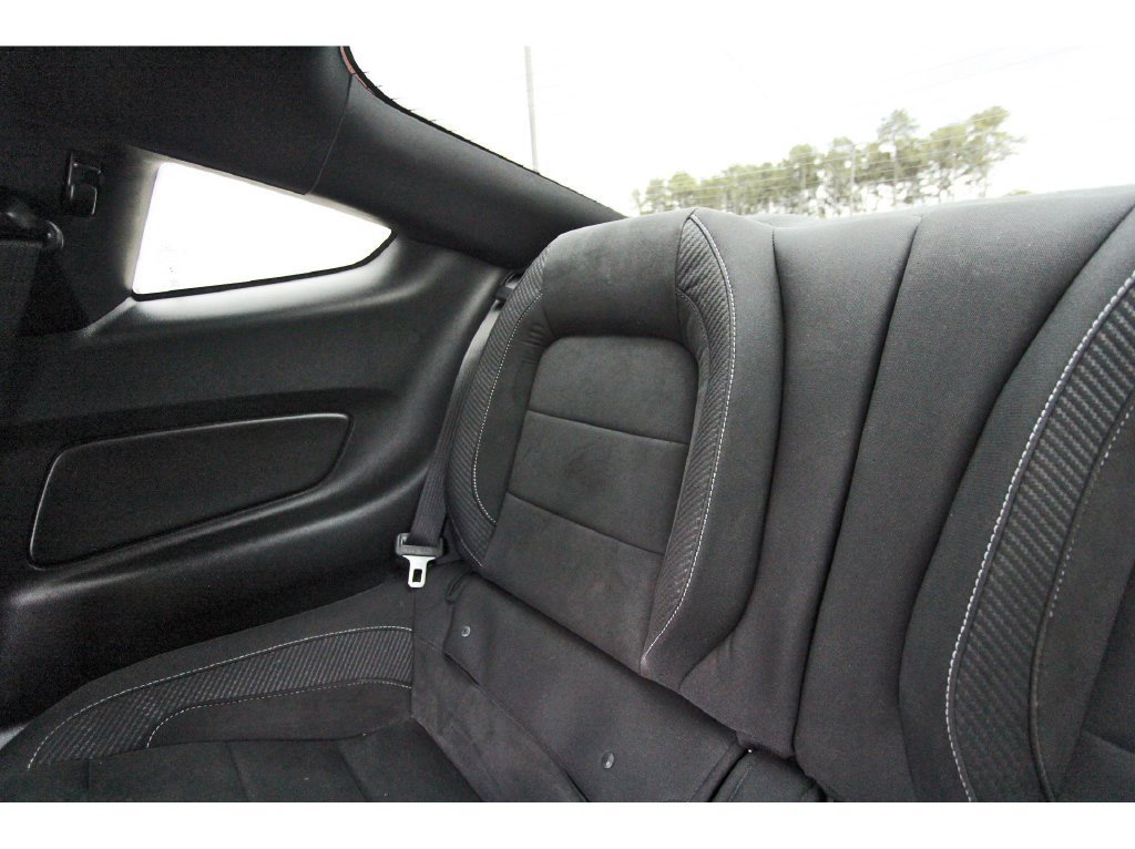 Used 2017 Ford Mustang Shelby GT350 w/ Electronics Package RWD image 14