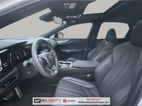Used 2024 Lexus NX 350 F Sport image 11