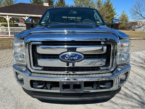 Used 2011 Ford F250 XLT w/ XLT Premium Pkg image 2